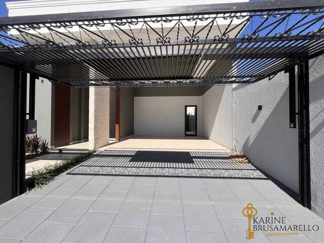 #13 - Casa para Venda em Cascavel - PR - 2